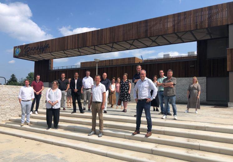Oplevering KEC Ganapja.JPG
