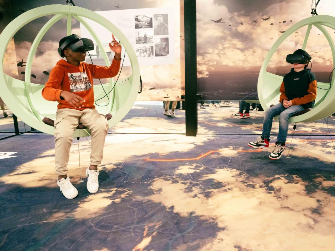 Kinderen met VR bril