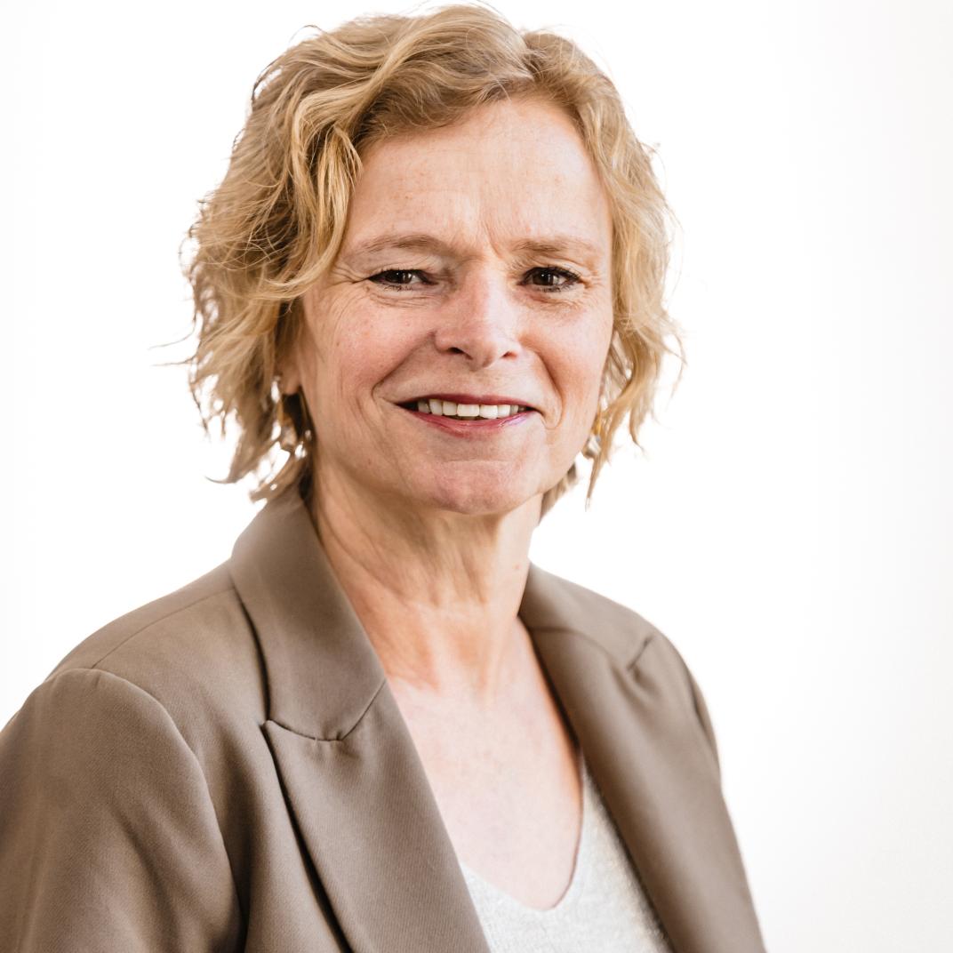 Portretfoto van Mariëlla van den Bogaart