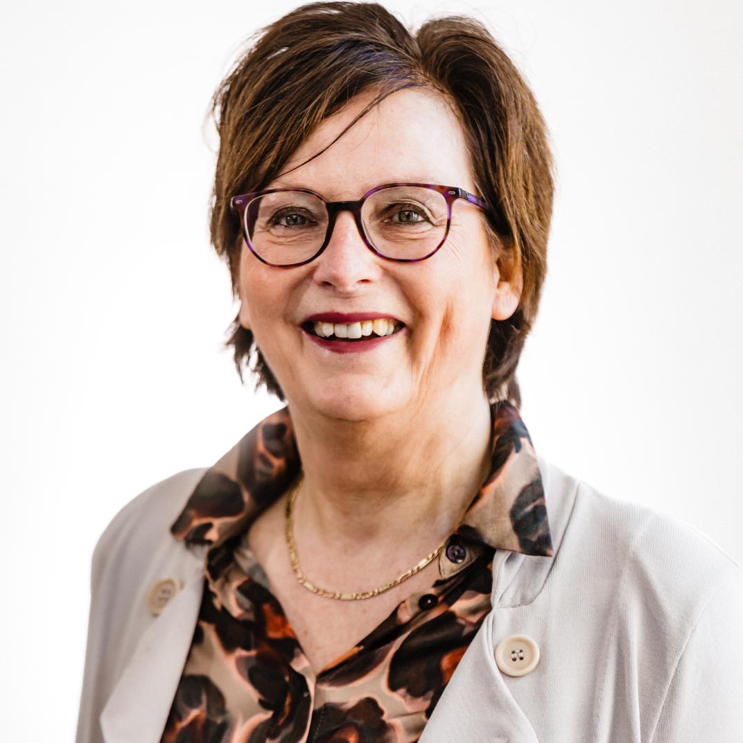 Portretfoto van Trix Cloosterman