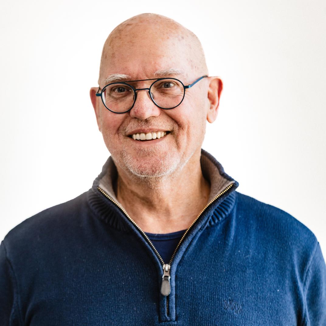 Portretfoto van Peter Wesseling